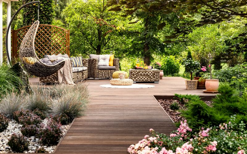 Landscape designer vs. landscape architect Feature Image