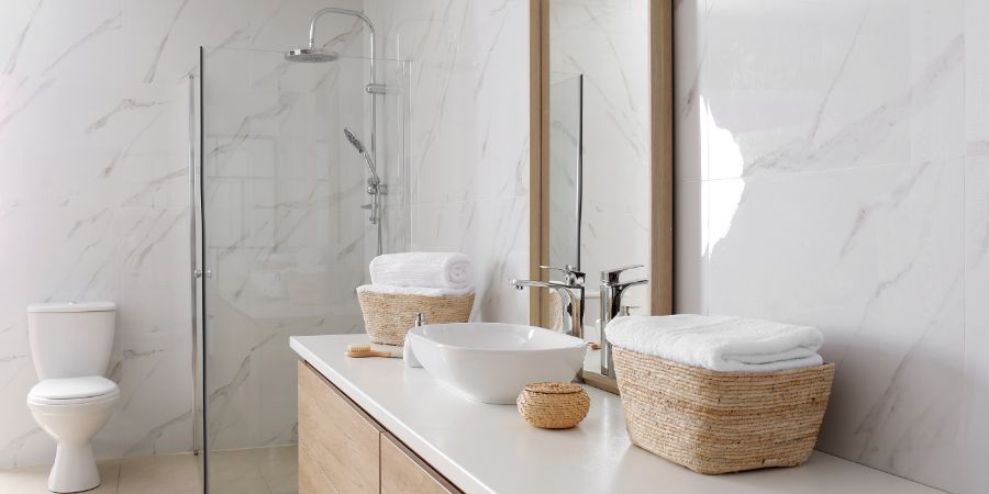 Large mirror and vessel sink in bathroom. Feng Shui article.