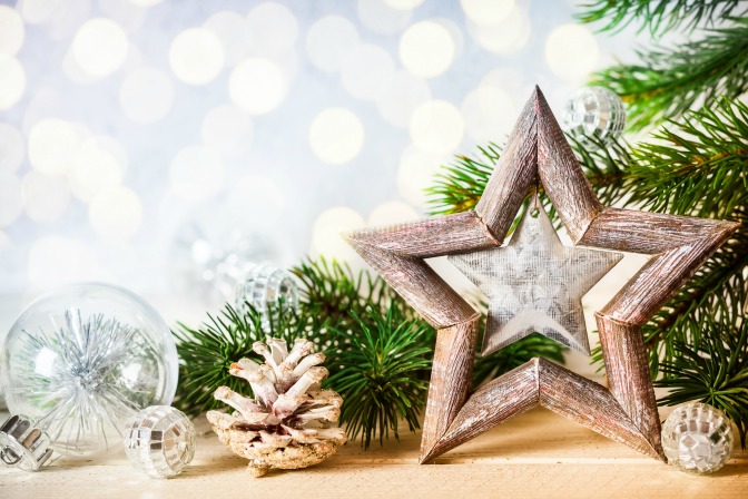 Wooden star DIY Christmas decorations for the home