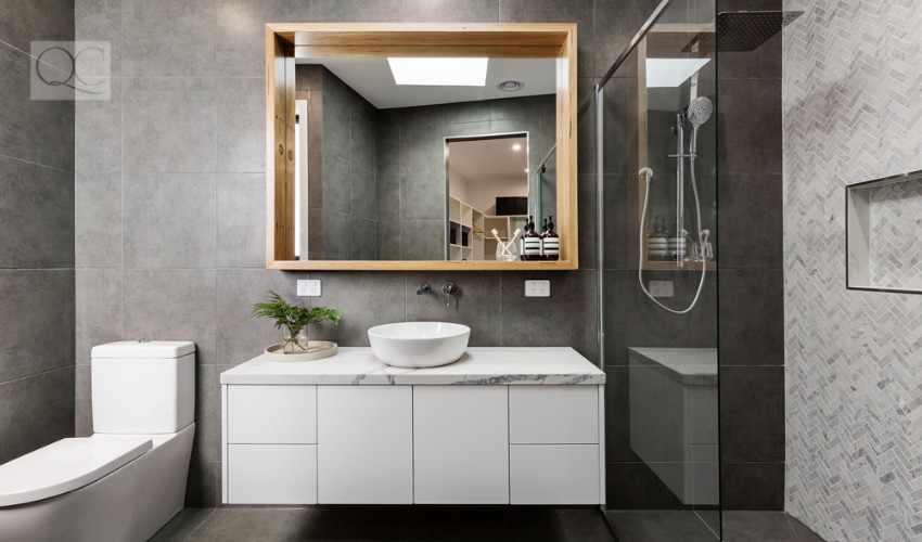 modern bathroom staging