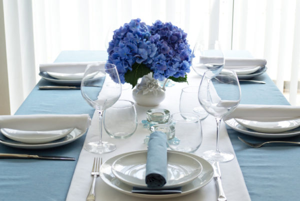 interior decorating to home staging dining table