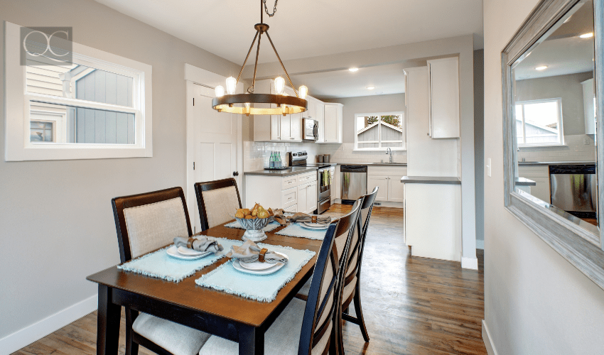 Transitional design style in dining room